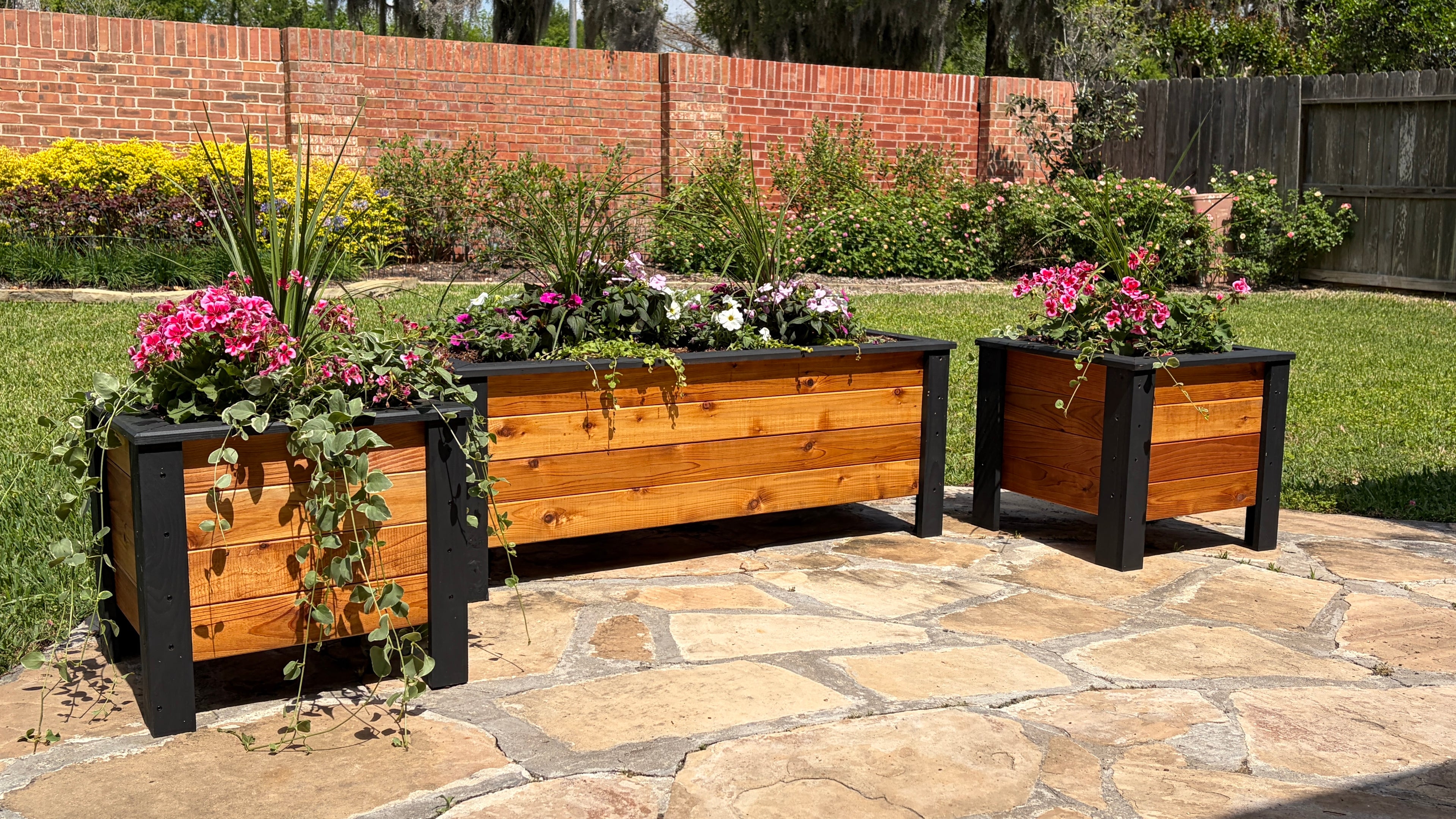 Cedar Planter Boxes - Plans